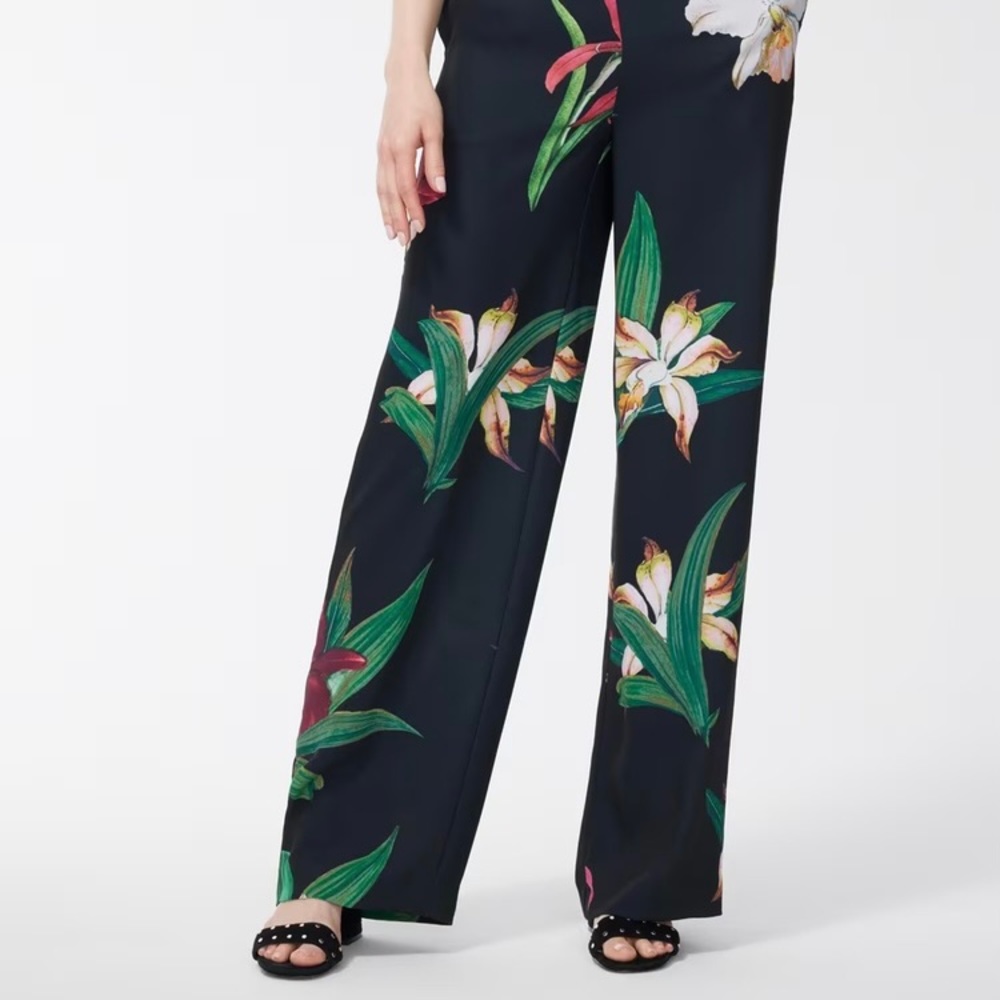 Chico's Black Green Red Cream Floral Pull-On Soft Pants Size 2 Large NWT